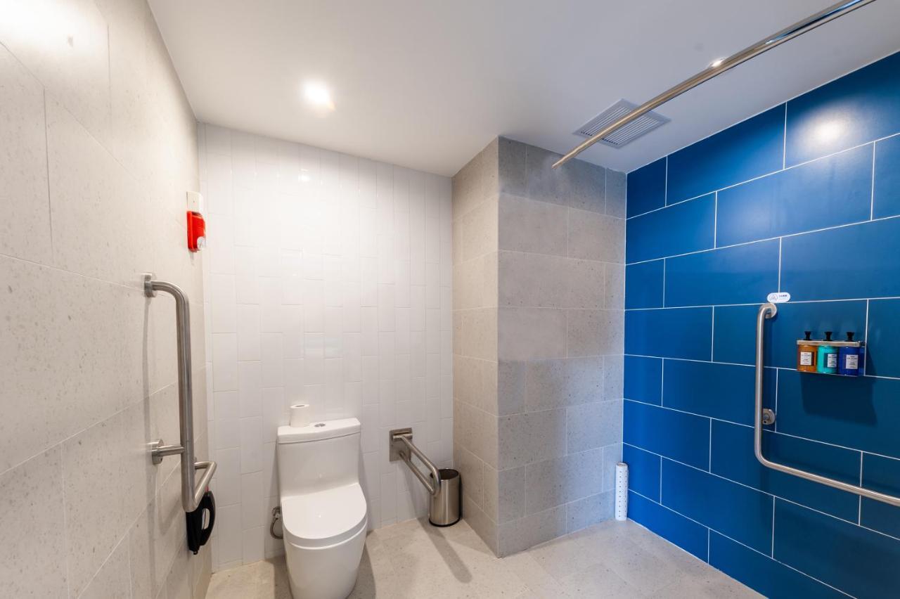 Holiday Inn Express Shanghai Baoyang By Ihg Exteriér fotografie